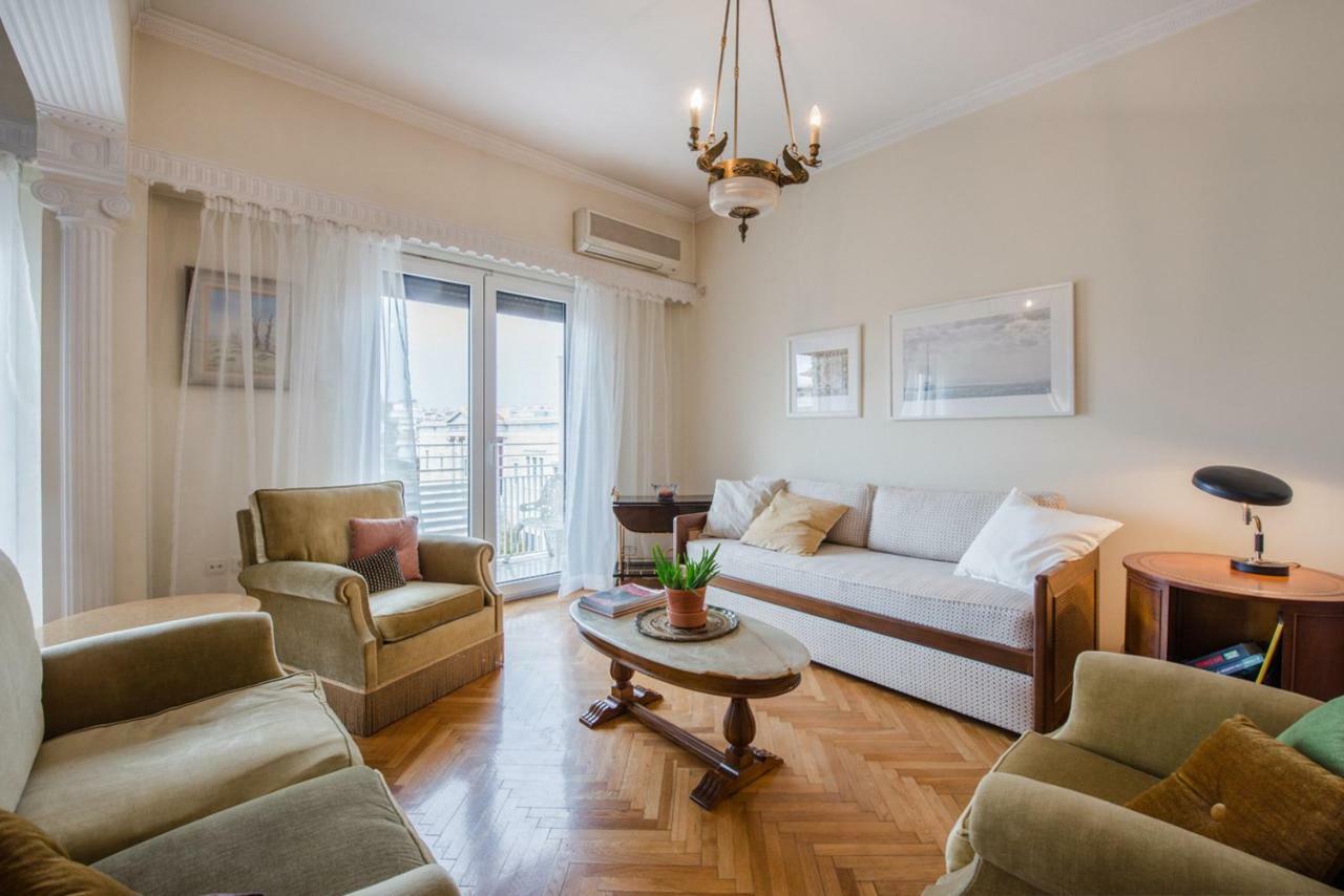Retro Apartment At Trendy Exarcheia Athens Exterior photo